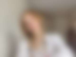 EdnaDellapina's Live Sex Cam Show