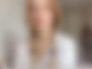 EdnaDellapina's Live Sex Cam Show