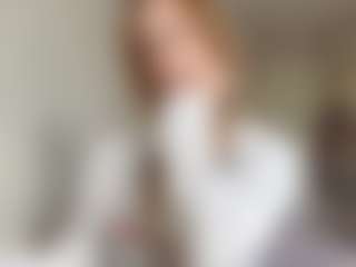 Live cam show with EdnaDellapina - New Blowjob on camgirlchat.live