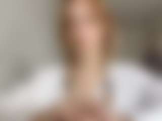Live cam show with EdnaDellapina - New Tattoos on hotwifechat.live