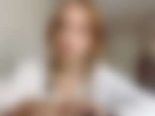 EdnaDellapina's Live Sex Cam Show