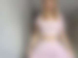 Live cam show with EdnaDellapina - Strapon on Camsoda