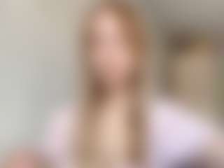 EdnaDellapina's Live Sex Cam Show