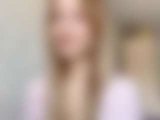 EdnaDellapina's Live Sex Cam Show