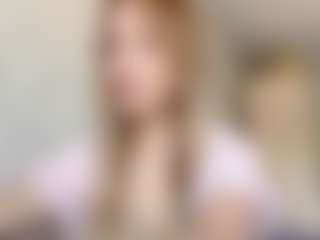 EdnaDellapina's Live Sex Cam Show