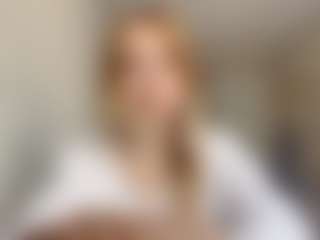 EdnaDellapina's Live Sex Cam Show