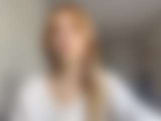 EdnaDellapina's Live Sex Cam Show