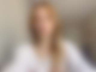 EdnaDellapina's Live Sex Cam Show