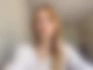 EdnaDellapina's Live Sex Cam Show