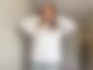 EdnaDellapina's Live Sex Cam Show