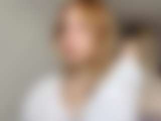 EdnaDellapina's Live Sex Cam Show