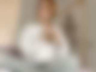 EdnaDellapina's Live Sex Cam Show