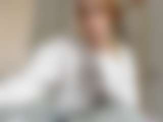 EdnaDellapina's Live Sex Cam Show
