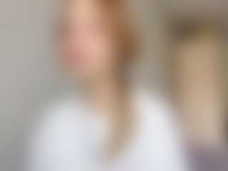 EdnaDellapina's Live Sex Cam Show