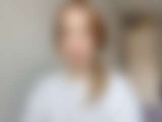 EdnaDellapina's Live Sex Cam Show