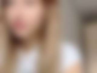 EdnaDellapina's Live Sex Cam Show