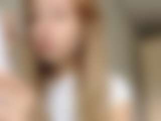EdnaDellapina's Live Sex Cam Show