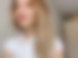 EdnaDellapina's Live Sex Cam Show