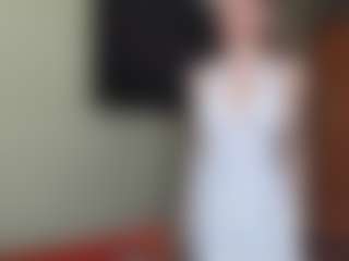 Live cam show with GennyPilapil - Blonde Hair Fetish on Camsoda