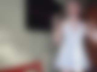Live cam show with GennyPilapil - Blonde Hair Shaved Pussy on madthumbs