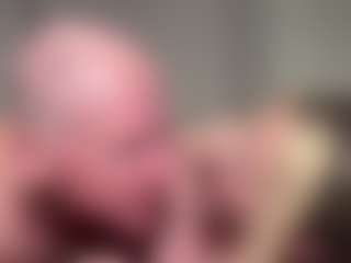 hellomiaow's Live Sex Cam Show