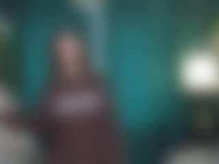 Live cam show with KarisaMaybee - Flashing on fuklive.com