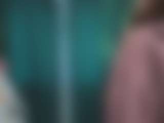 Live cam show with KarisaMaybee - New Brown Eyes on galaxygirlnitro.com