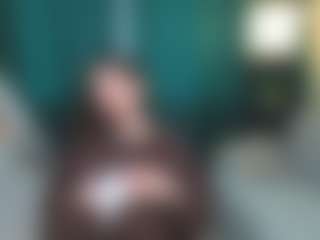 Live cam show with KarisaMaybee - New Anal on TottyGirls