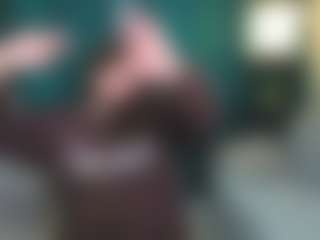 Live cam show with KarisaMaybee - Foot Fetish Brown Hair on TottyGirls