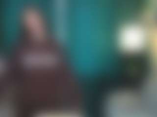 Live cam show with KarisaMaybee - Spank Brown Hair on PervPlay.com