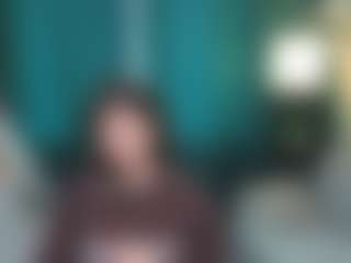 Live cam show with KarisaMaybee - New Small Tits on xDating