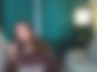 Live cam show with KarisaMaybee - Tease on Gym Cam Girls