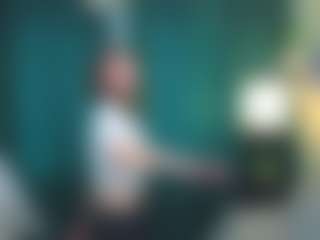 Live cam show with KarisaMaybee - Tease on madthumbs