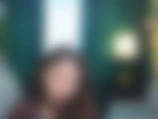 Live cam show with KarisaMaybee - Public Brown Hair on madthumbs