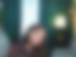 Live cam show with KarisaMaybee - Striptease Young Adult on Fling VIP Chat