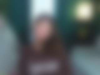 Live cam show with KarisaMaybee - Striptease Young Adult on Stripli.com