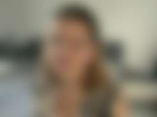 Live cam show with KeeshaSchones - Brown Hair on Dolls Live