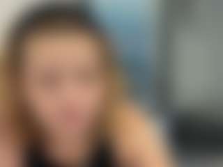 Live cam show with KeeshaSchones - Athletic on CSO-WL
