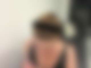 Live cam show with KeeshaSchones - Cum In Pussy on CamwithHer