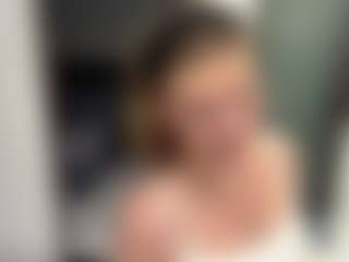 KeeshaSchones's Live Sex Cam Show