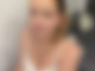 KeeshaSchones's Live Sex Cam Show