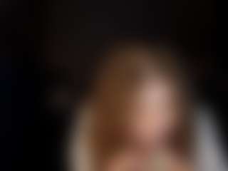 Live cam show with KittyWillsey - College on Milfs Live