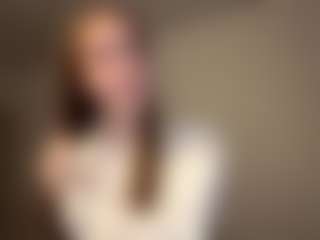 Live cam show with Mary - White on SquirtSoMuch