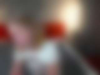 MarandaBabiarz's Live Sex Cam Show
