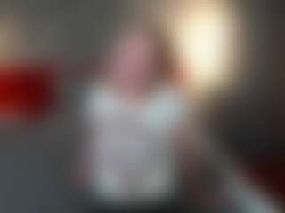 MarandaBabiarz's Live Sex Cam Show