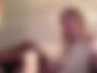 MaxieBevil's Live Sex Cam Show
