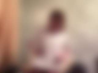 MaxieBevil's Live Sex Cam Show