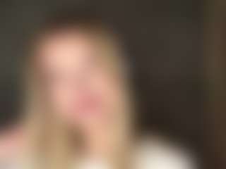 MaxieBevil's Live Sex Cam Show