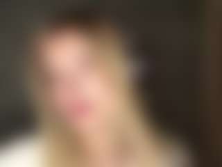 MaxieBevil's Live Sex Cam Show