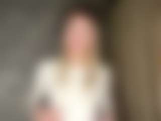 MaxieBevil's Live Sex Cam Show